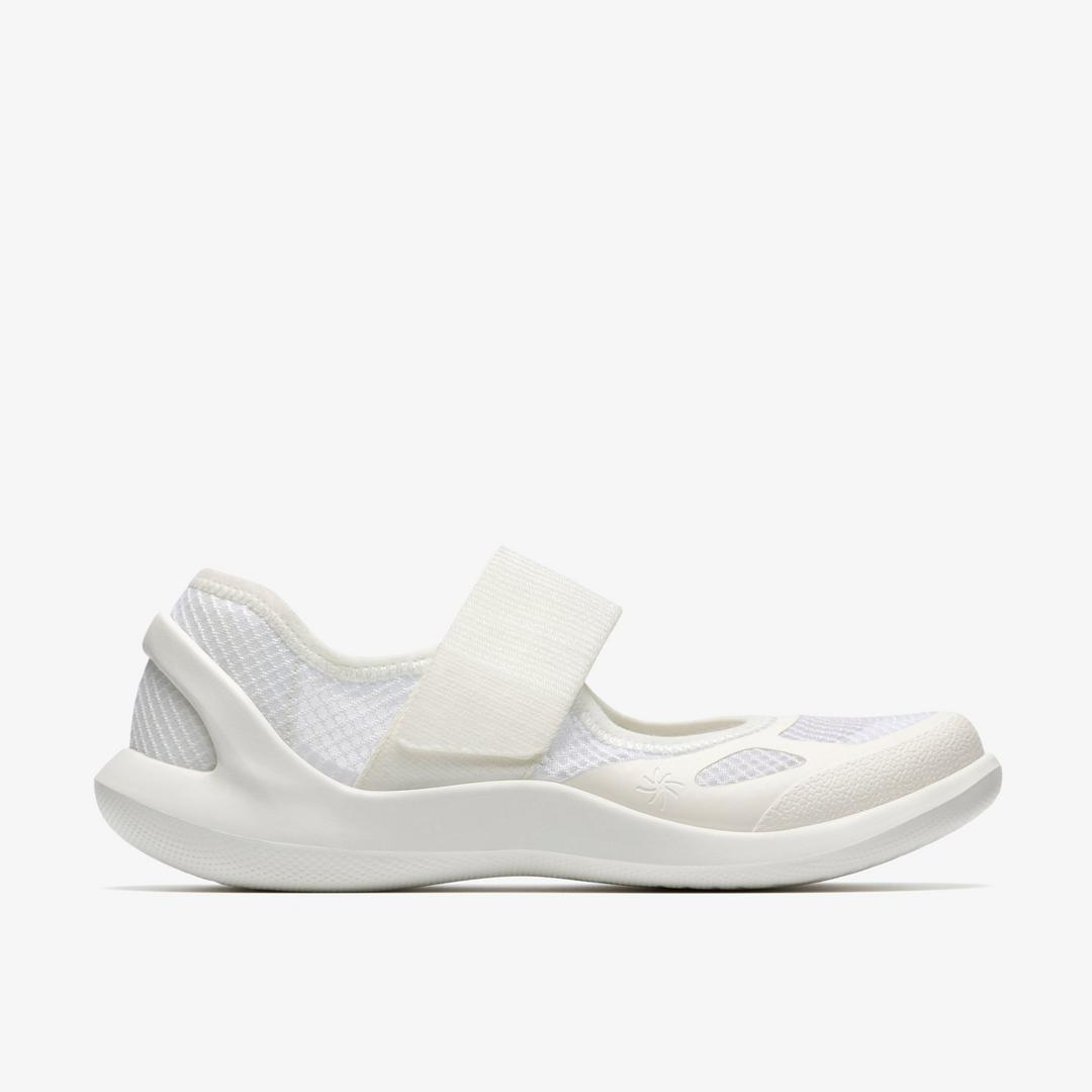 Womens Solevana Strap White Sneakers