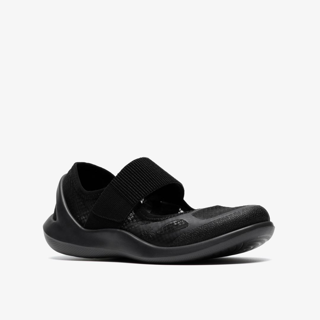 Womens Solevana Strap Black Sneakers - Image 4