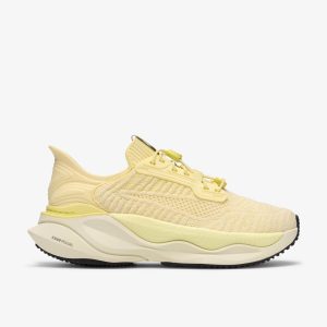 Women's Pace Rise Pale Yellow Sneaker US