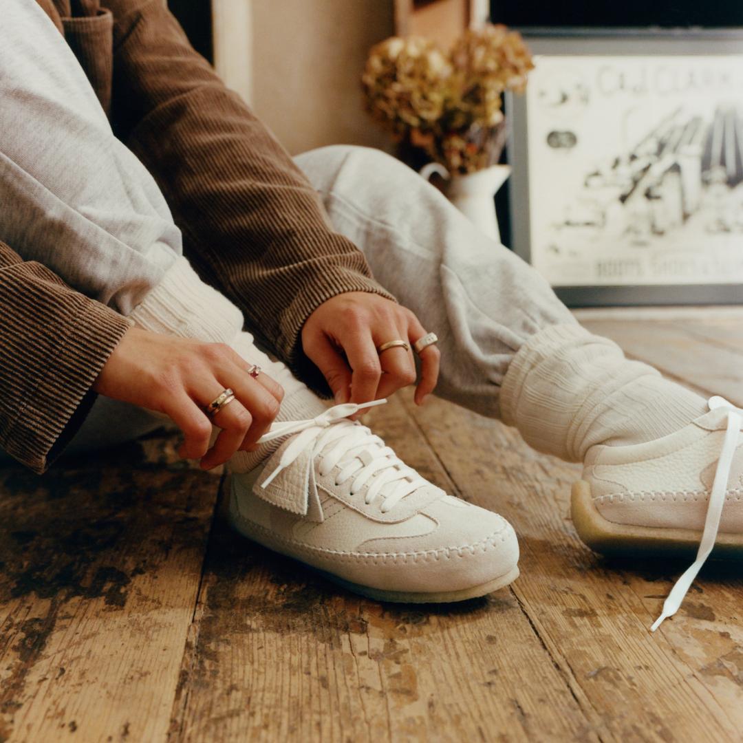 Womens Tor Low Off White Suede Lace Up Shoes - Image 2