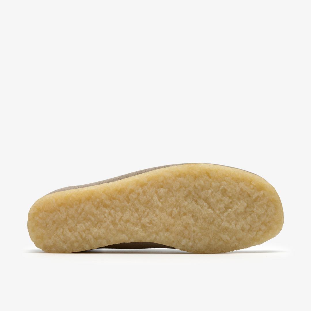 Womens Wallabee Pale Grey Suede - Image 3