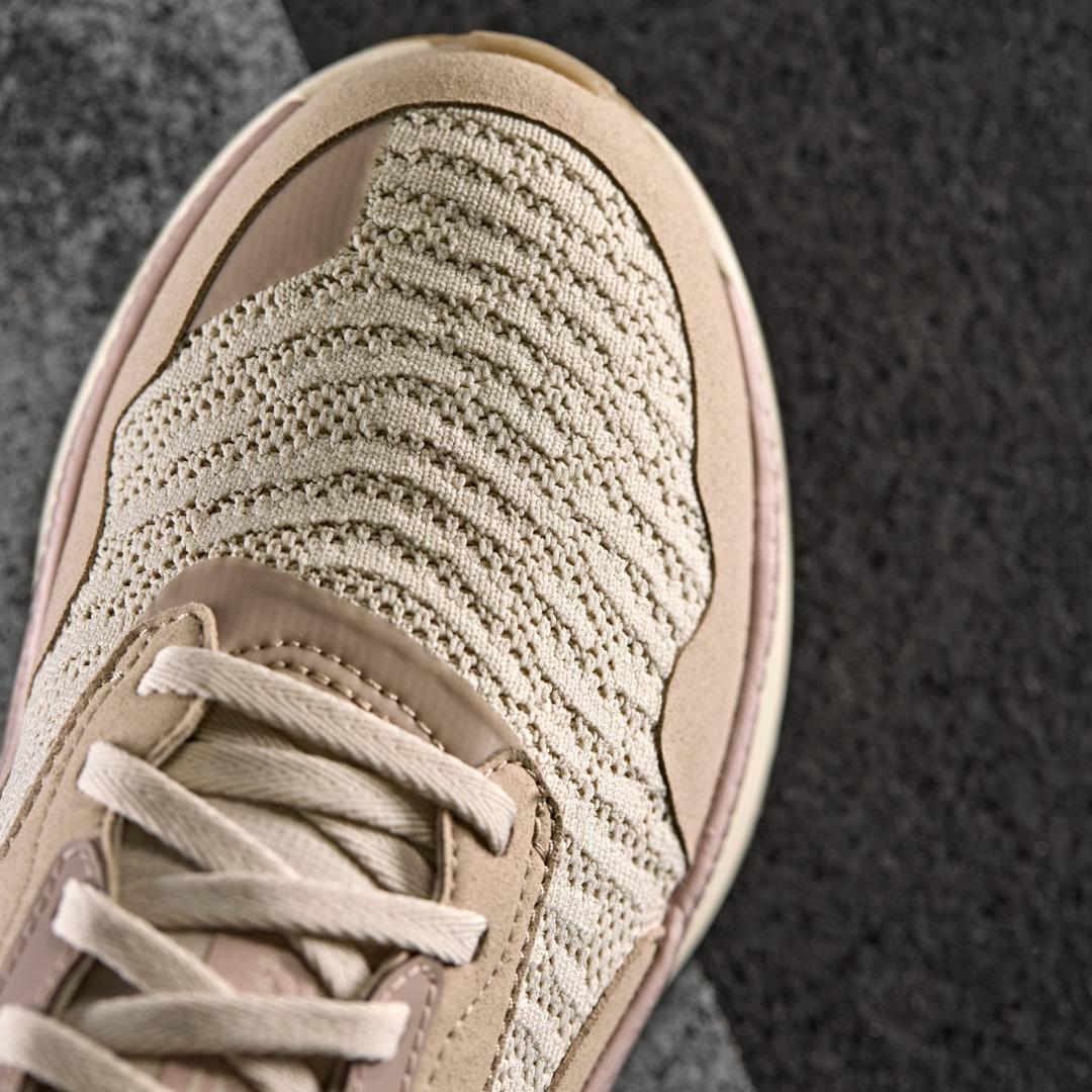 Pace Walk Sand Women's Athleisure Shoes - Image 9