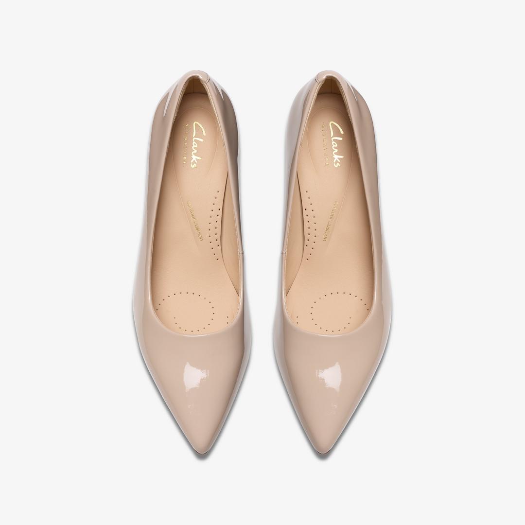 WOMENS Zarey Court Sand Patent Court Shoes US - Image 7